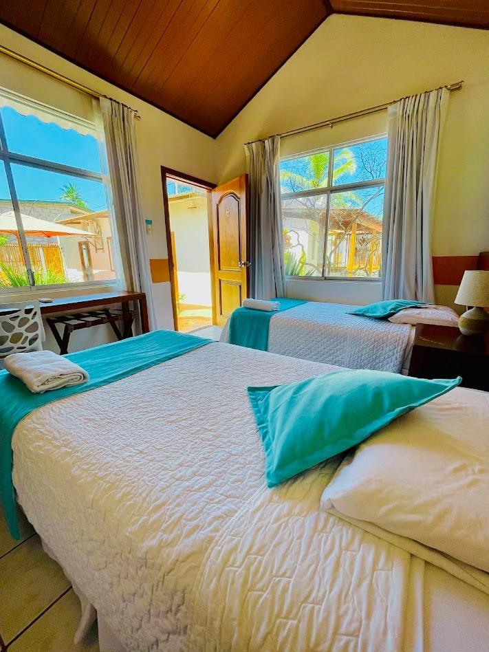 Coral Blanco With High Speed Internet Starlink And Galapagos Tour Operator 3* Puerto Villamil